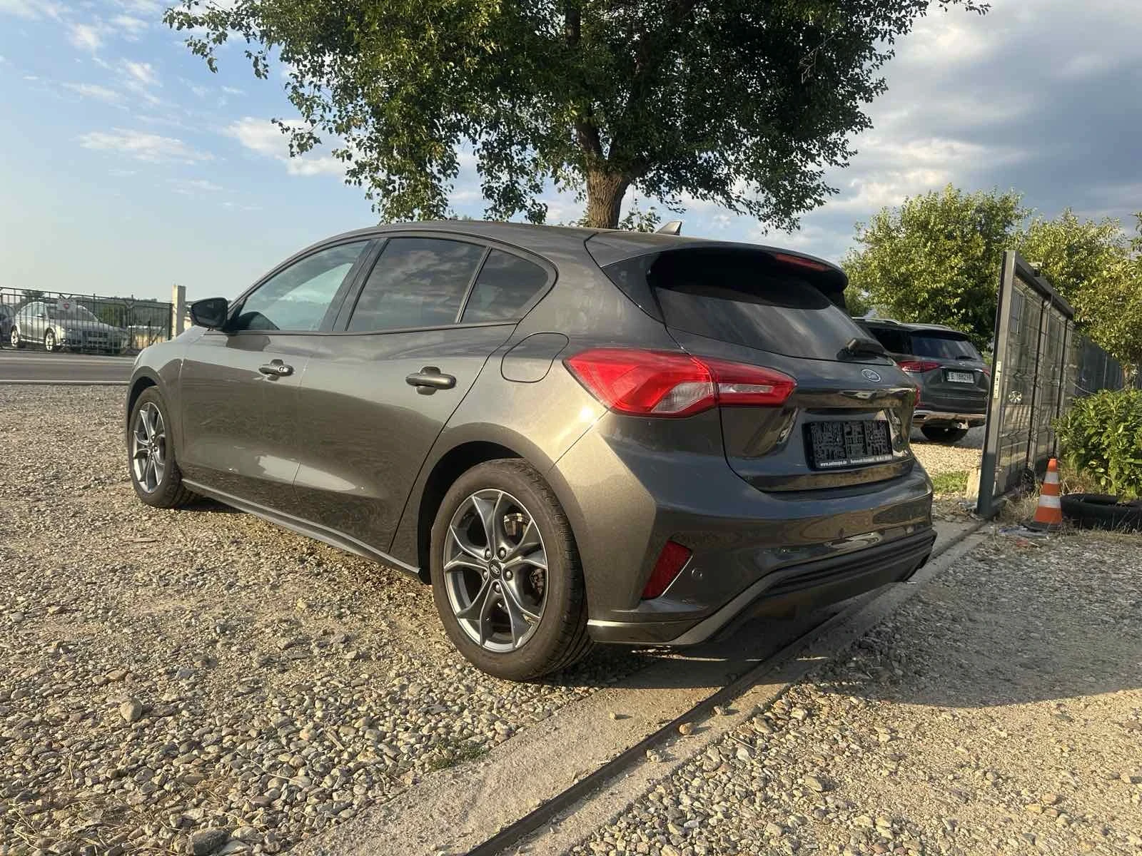 Ford Focus 1.5 ST Line X - изображение 5