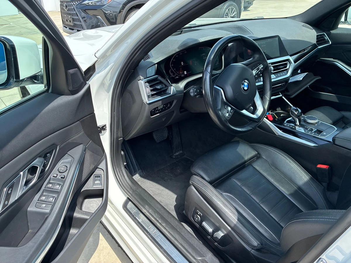 BMW 330 * XDRIVE * CARFAX * БЕЗ ПЪРВОНАЧАЛНА ВНОСКА - изображение 6