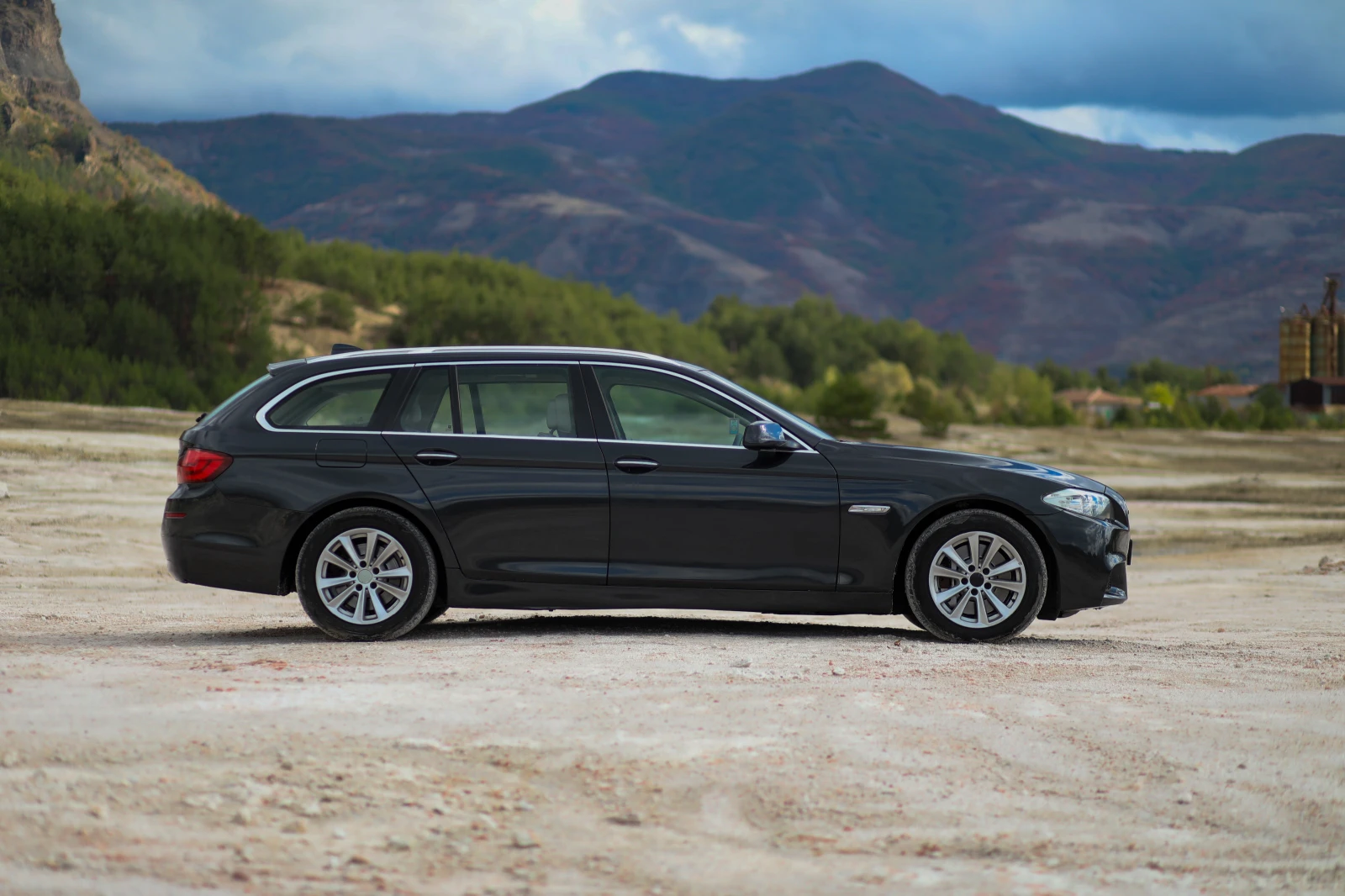 BMW 525 525XD - изображение 5