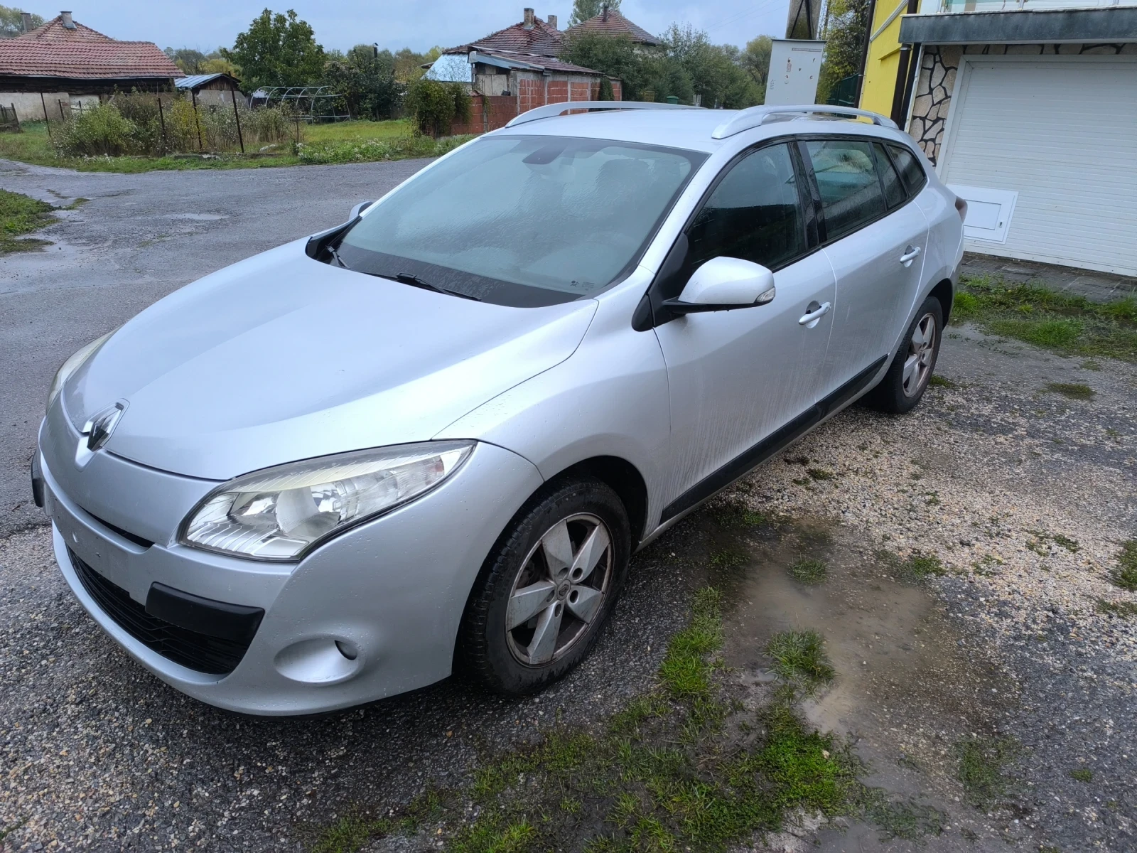 Renault Megane 1.5 DCI - изображение 3