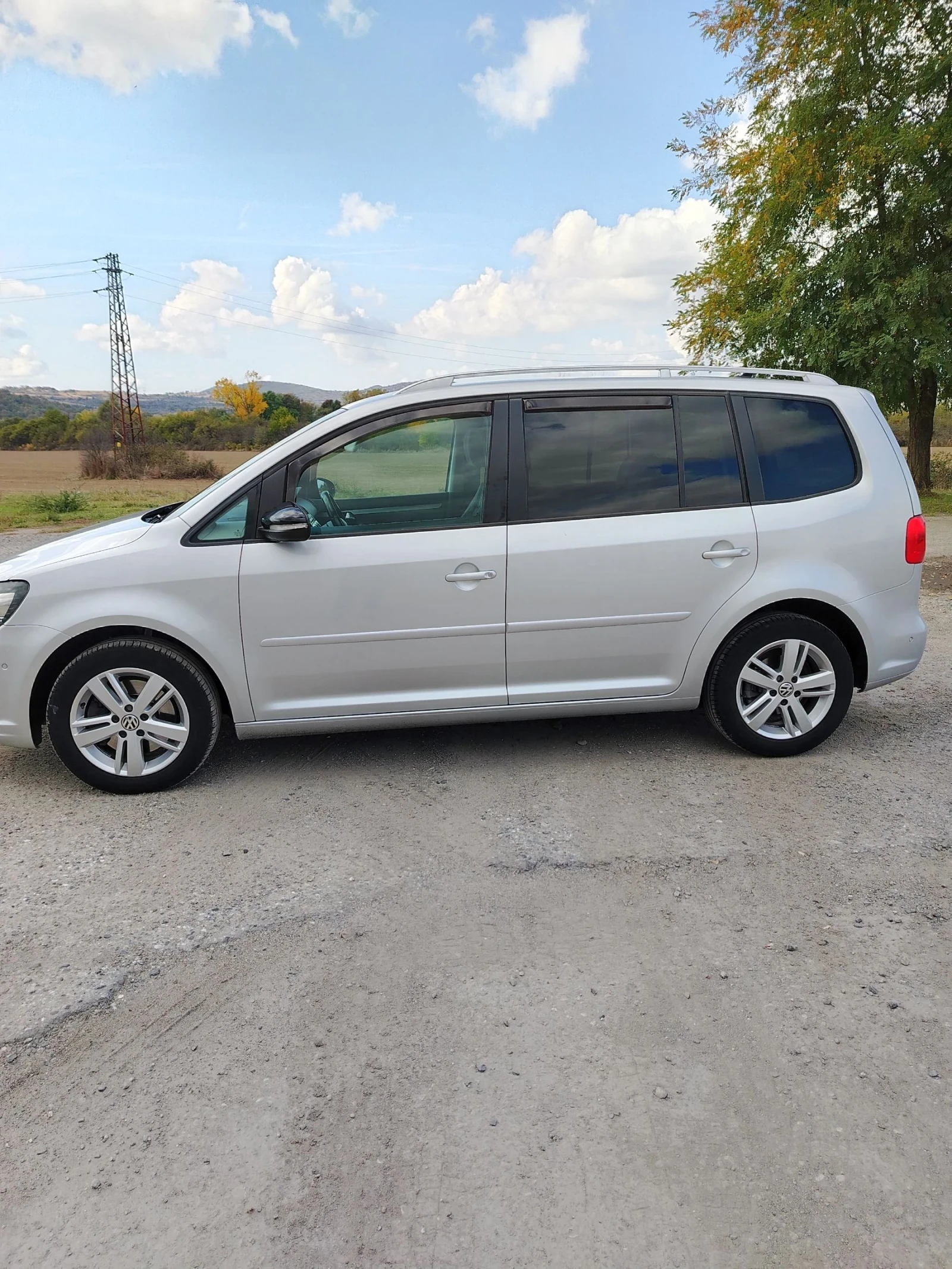 VW Touran 2000смTDI, DSG,  | Mobile.bg — изображение 5