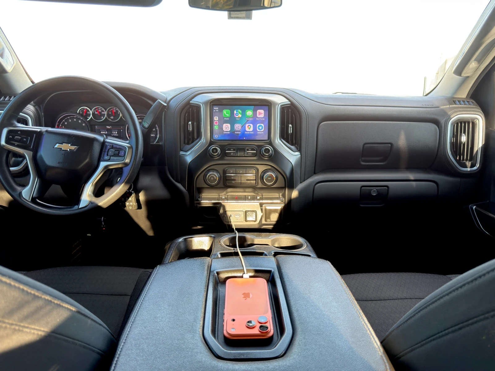 Chevrolet Silverado 1500 5, 3 V8 - изображение 10