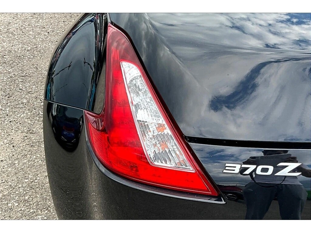 Nissan 370Z * Touring Sport Manual * CARFAX *   | Mobile.bg   16