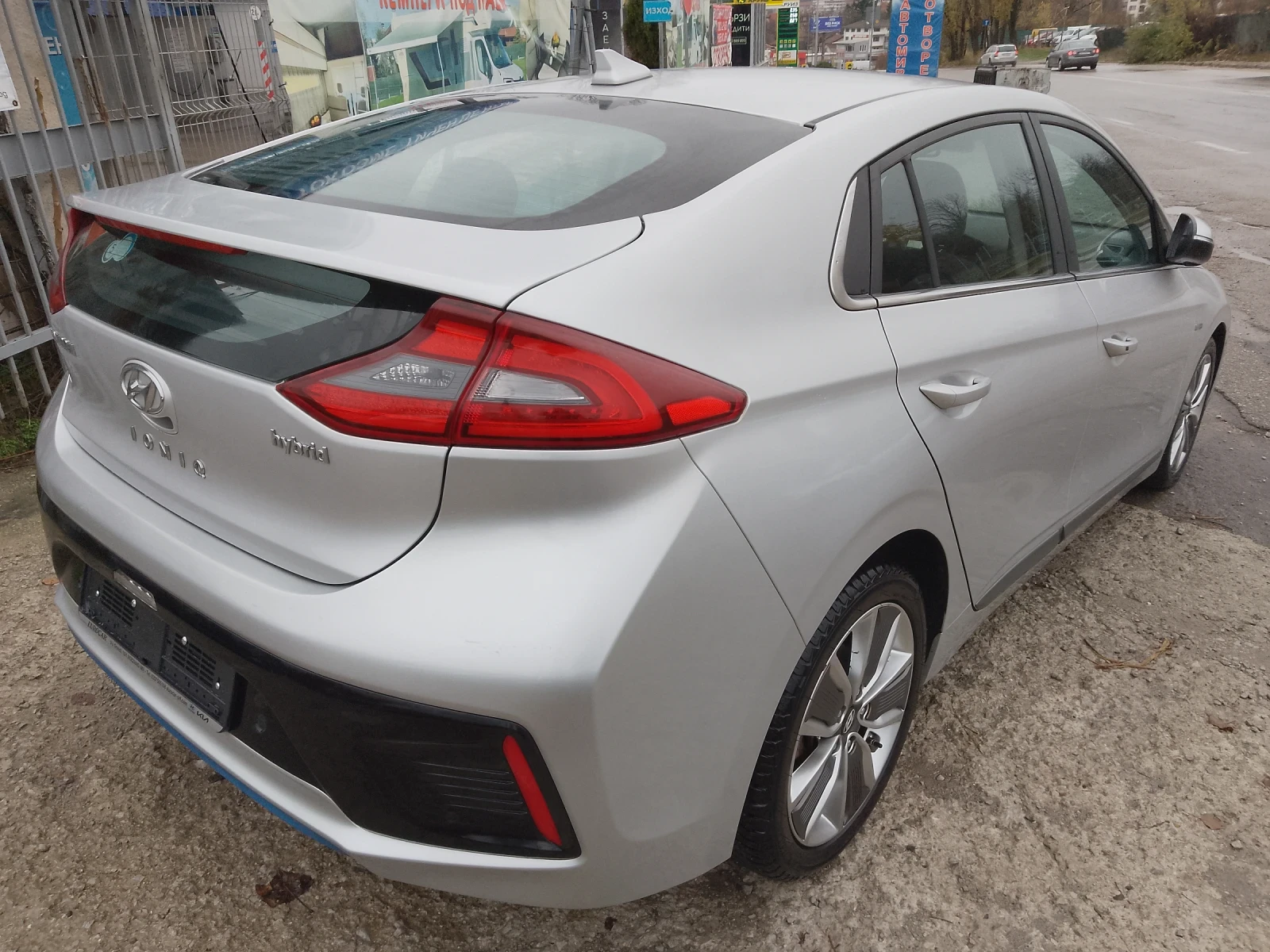 Hyundai Ioniq 1.6 FULL HYBRID/   | Mobile.bg   5