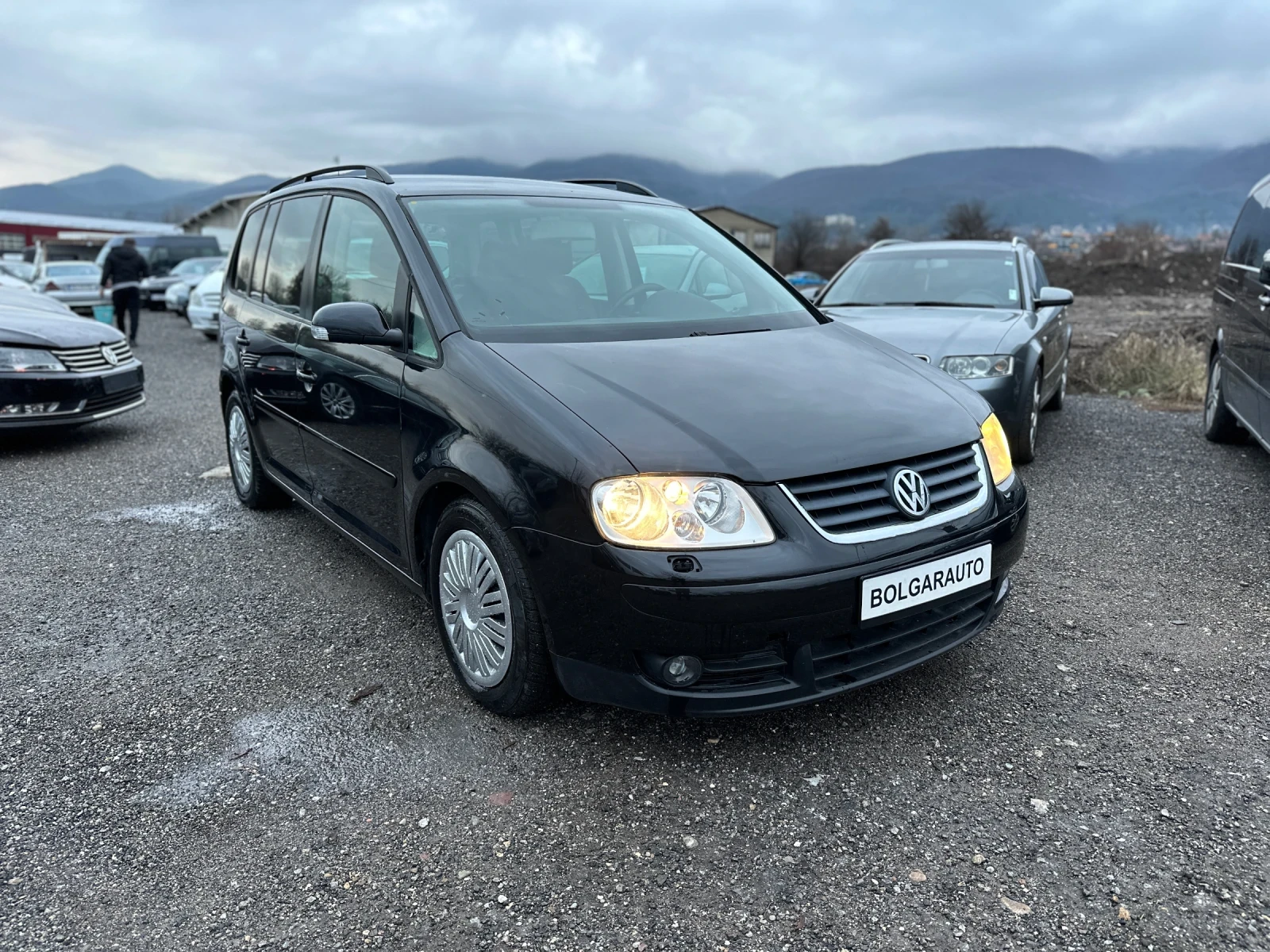 VW Touran 7-места - изображение 3