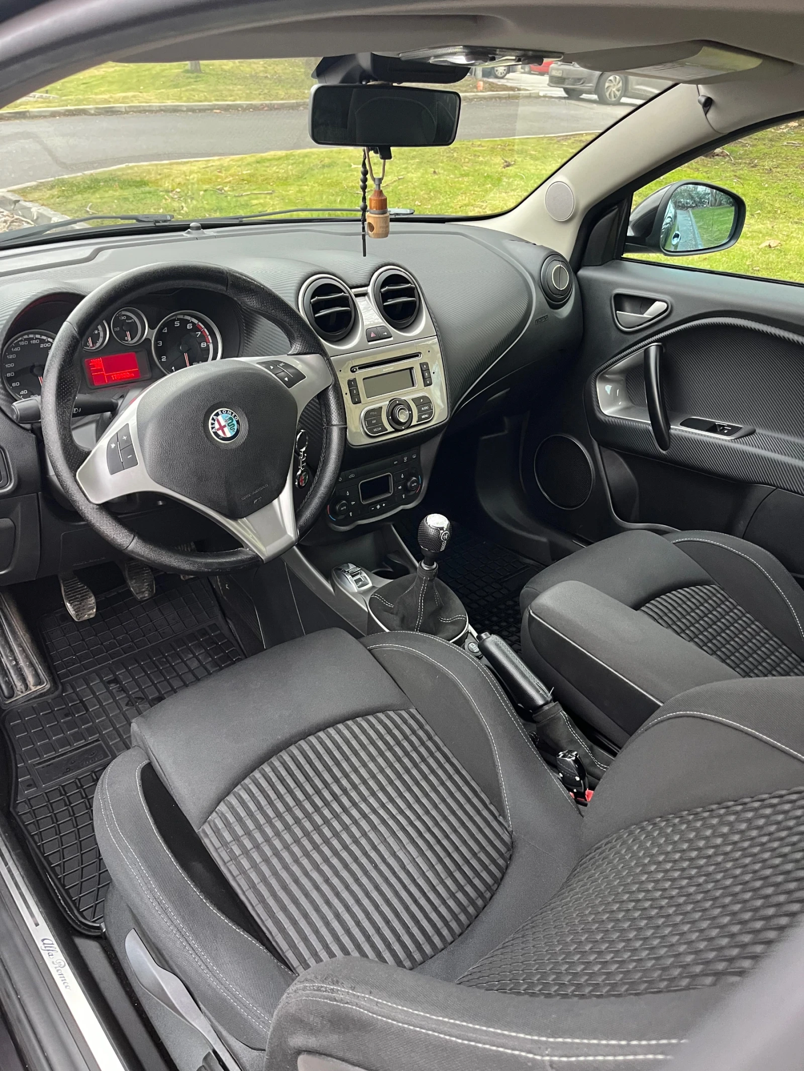 Alfa Romeo MiTo 1.4 �  155�.� ��� | Mobile.bg � ����������� 10