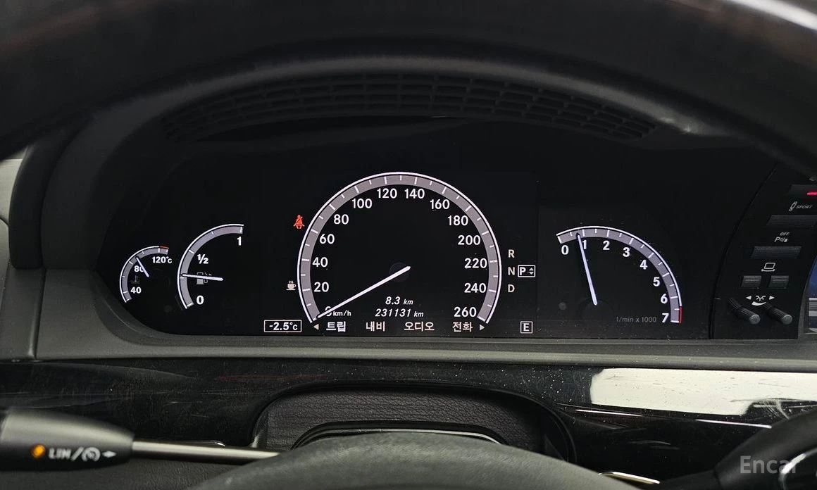 Mercedes-Benz S 500  - изображение 8