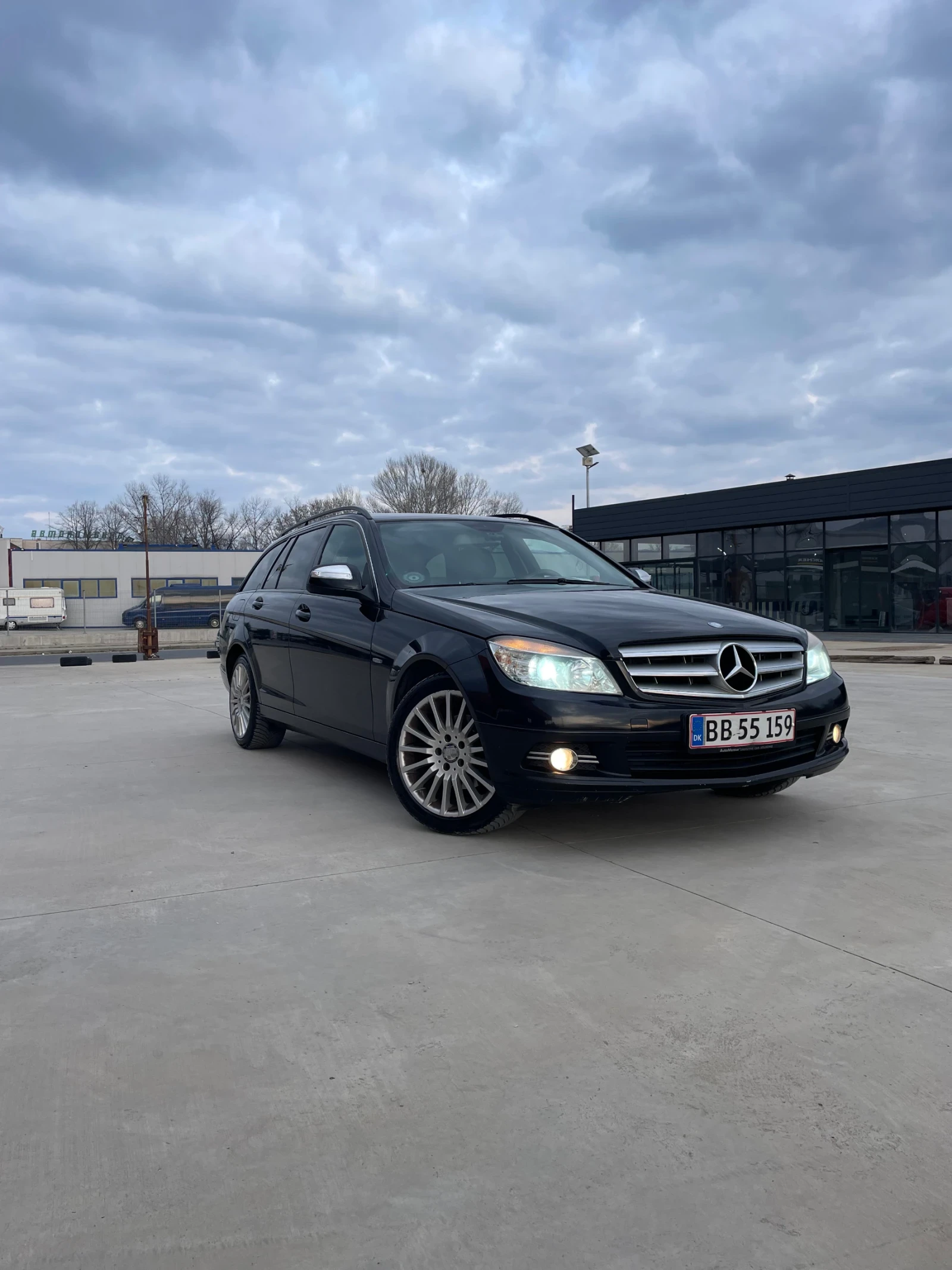 Mercedes-Benz C 200 2.2 CDI KLIMA KOJA NAVI OM 646, снимка 4 - Автомобили и джипове - 53905702