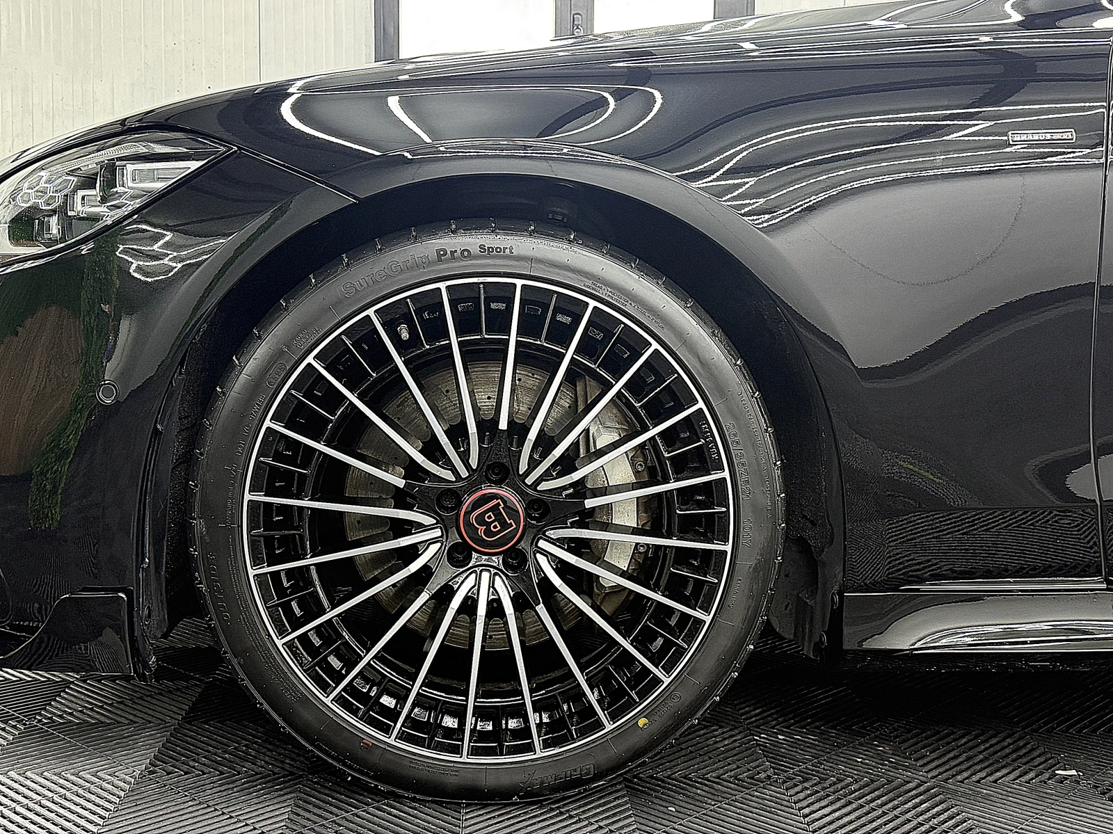 Mercedes-Benz S 350 BRABUS-900/LONG/PANORAMA/4-Matic/СОБСТВЕН ЛИЗИНГ, снимка 9 - Автомобили и джипове - 54065678