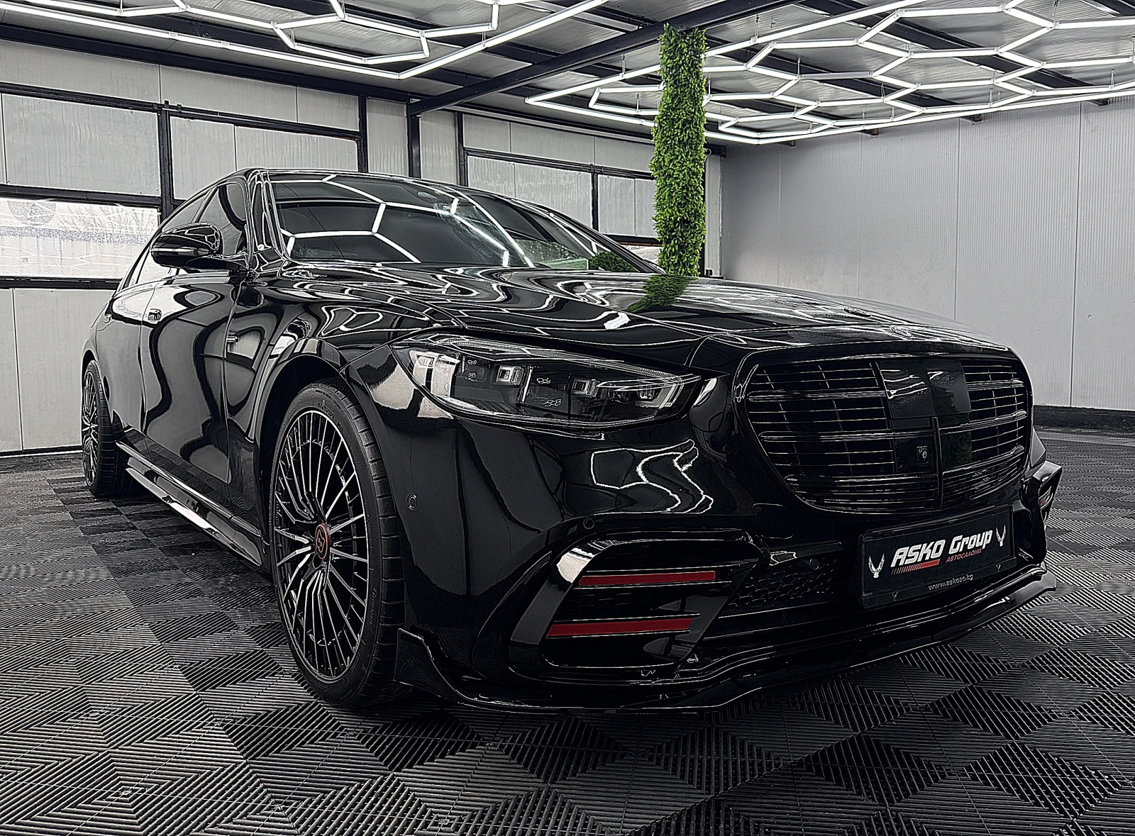 Mercedes-Benz S 350 BRABUS-900/LONG/PANORAMA/4-Matic/СОБСТВЕН ЛИЗИНГ, снимка 3 - Автомобили и джипове - 54065678