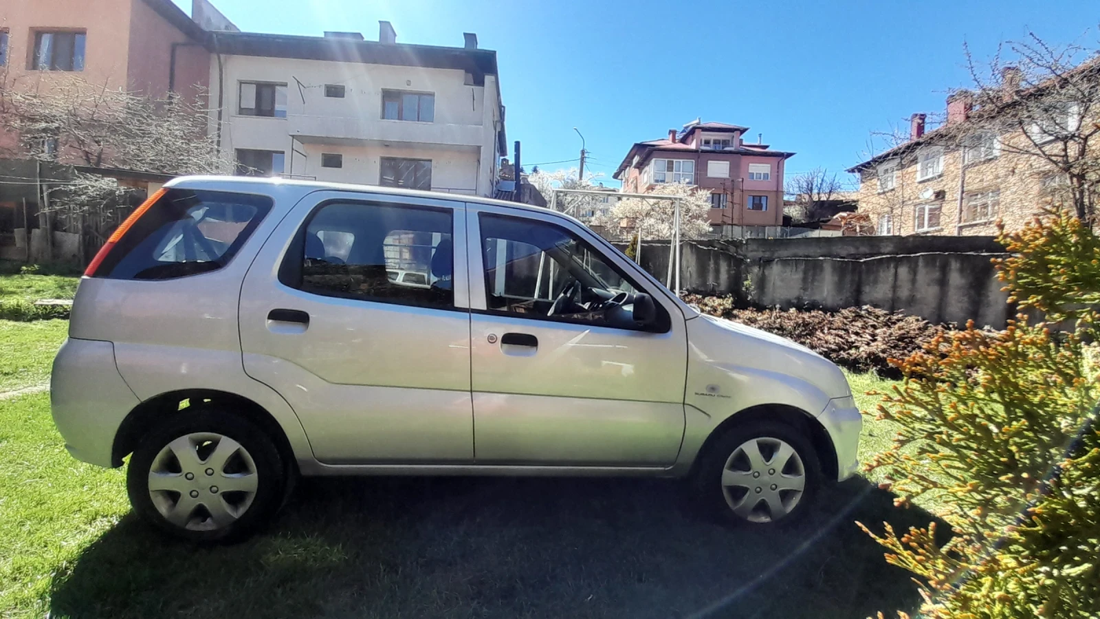 Subaru G3x justy 1.3 бензин 4x4, снимка 3 - Автомобили и джипове - 54325518