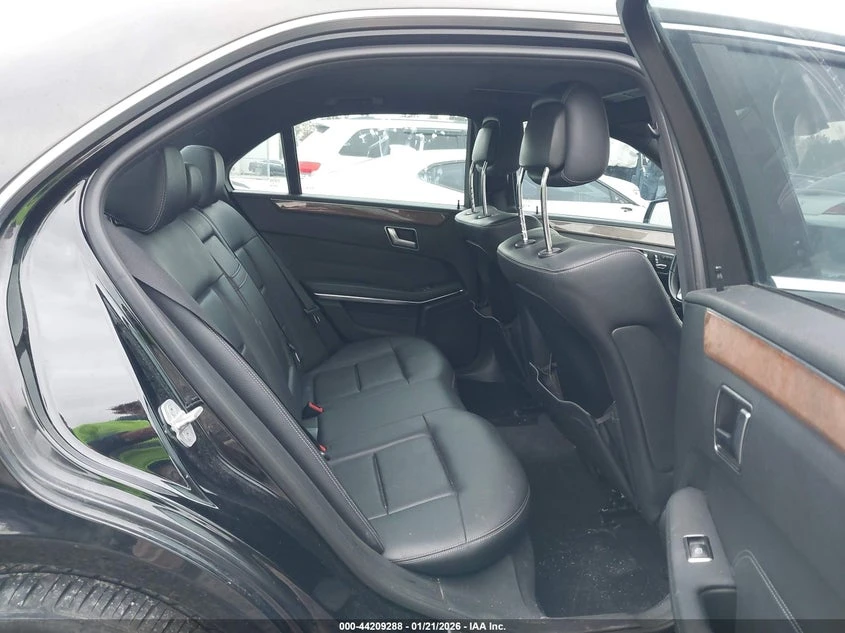 Mercedes-Benz E 350 3.5L V-6 DI, DOHC, VVT, 302HP All Wheel Drive | Mobile.bg � ����������� 8