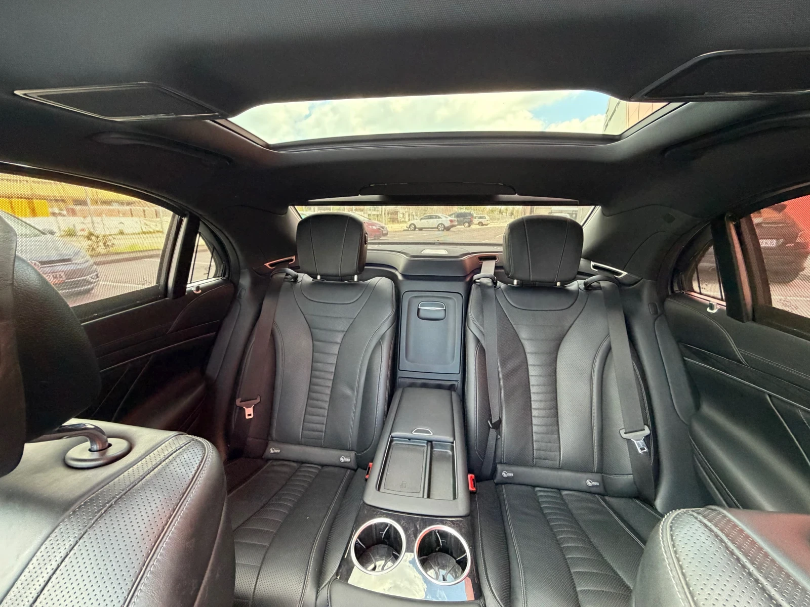 Mercedes-Benz S 560 85000км* Обслужен* Уникат, снимка 15 - Автомобили и джипове - 54377576