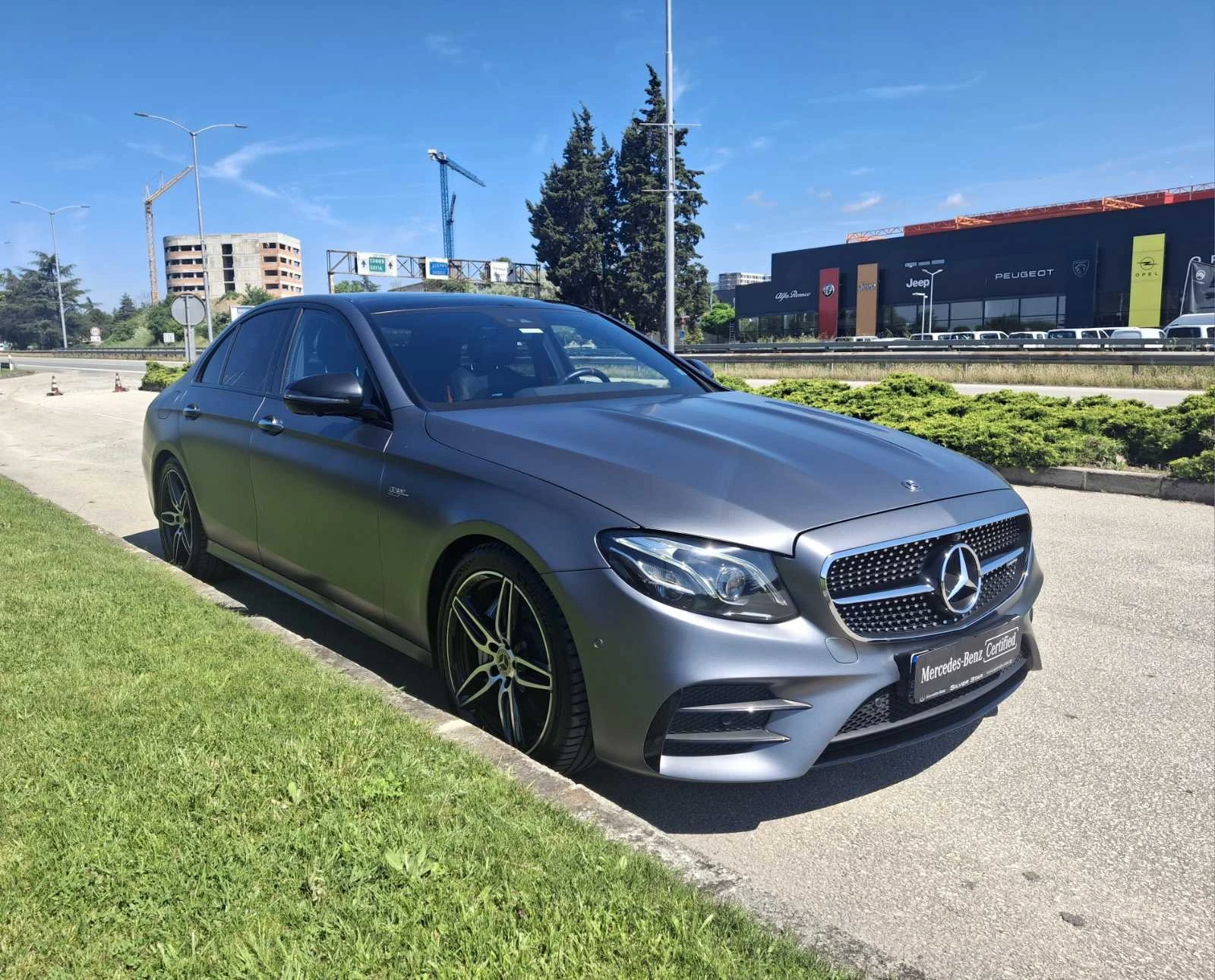Mercedes-Benz E 53 AMG 4MATIC+ , снимка 3 - Автомобили и джипове - 54861761