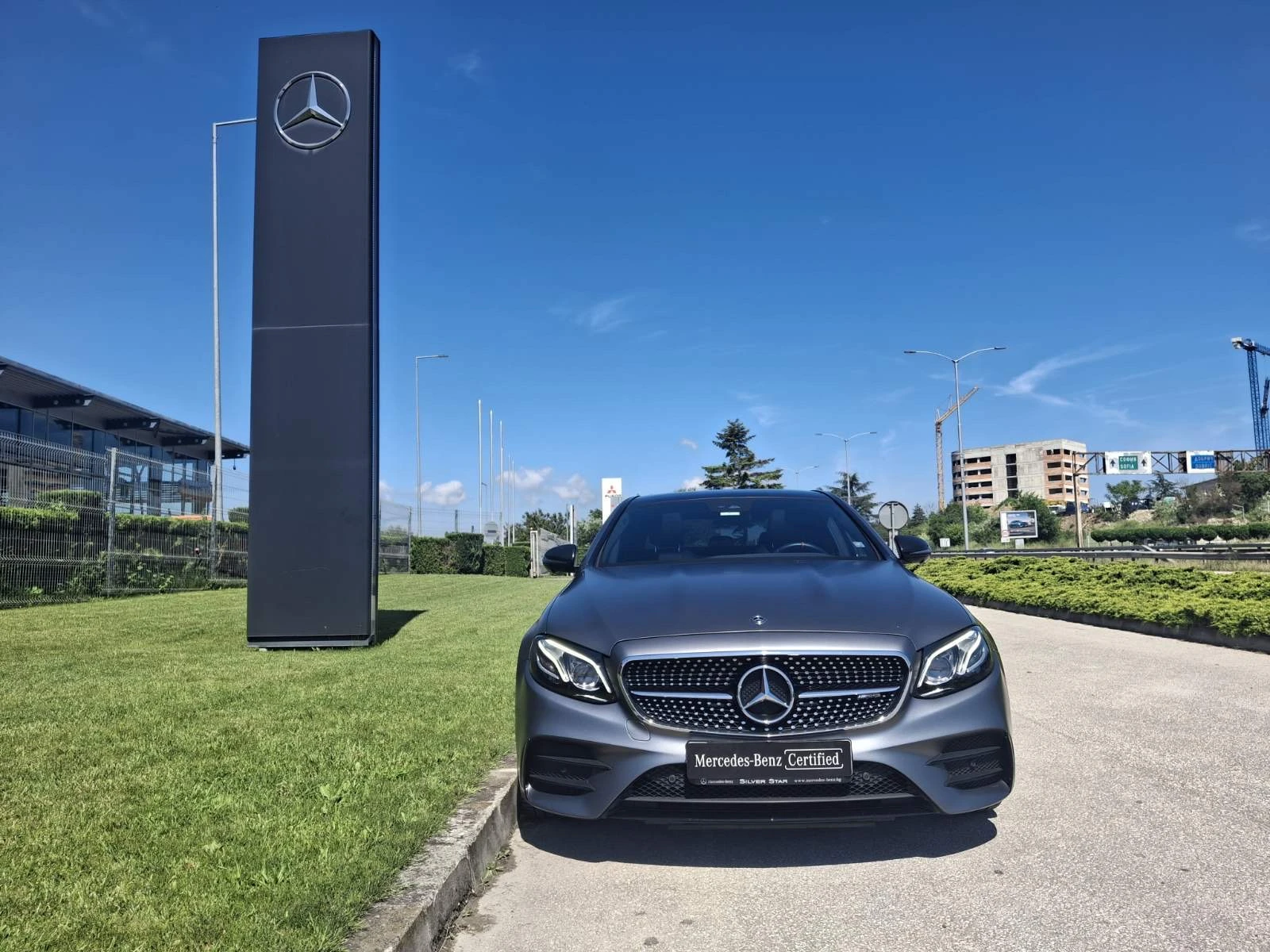 Mercedes-Benz E 53 AMG 4MATIC+ , снимка 2 - Автомобили и джипове - 54861761