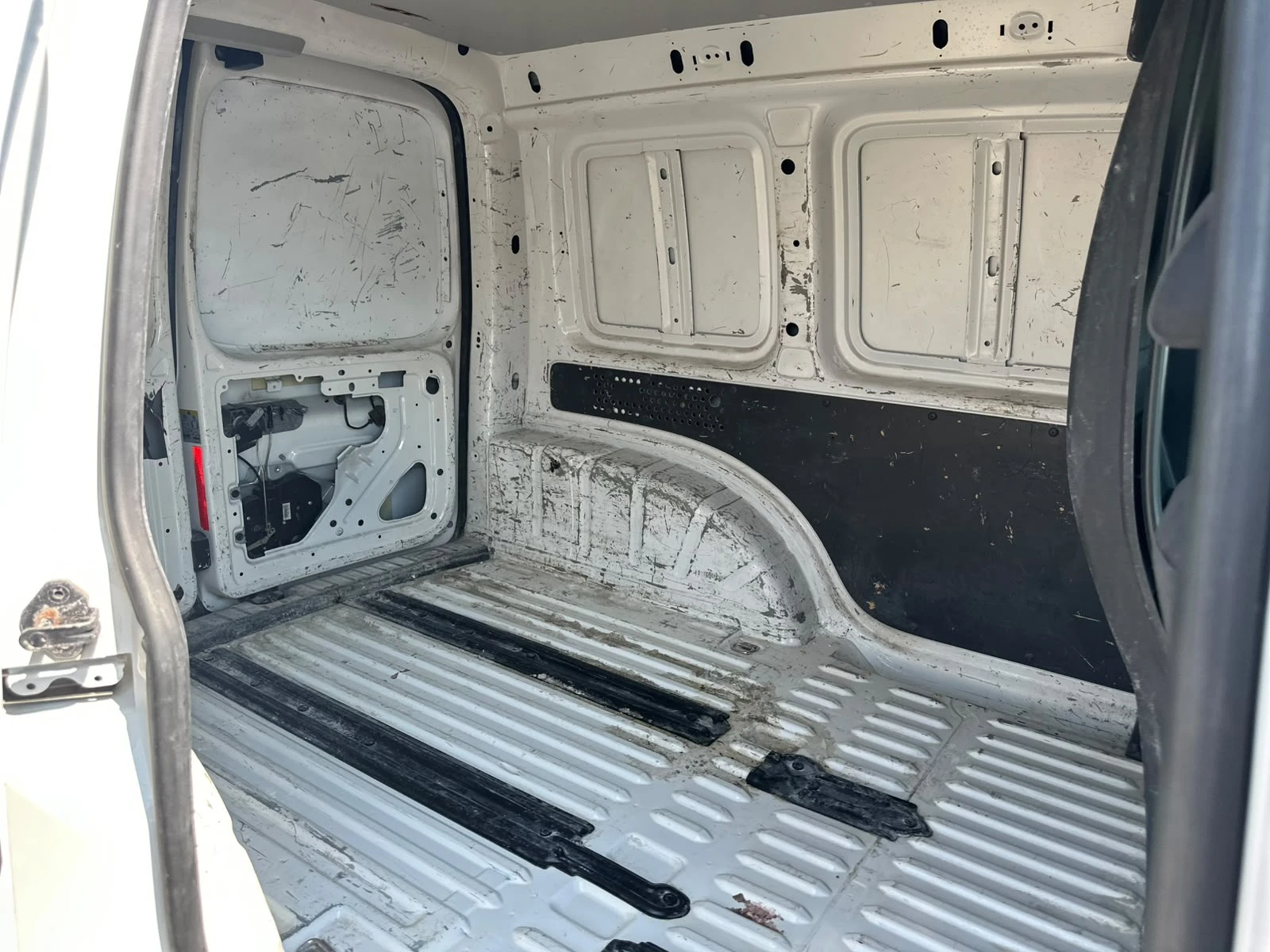 VW Caddy / 2.0i / МЕТАН / EURO 5 /, снимка 11 - Автомобили и джипове - 55010355
