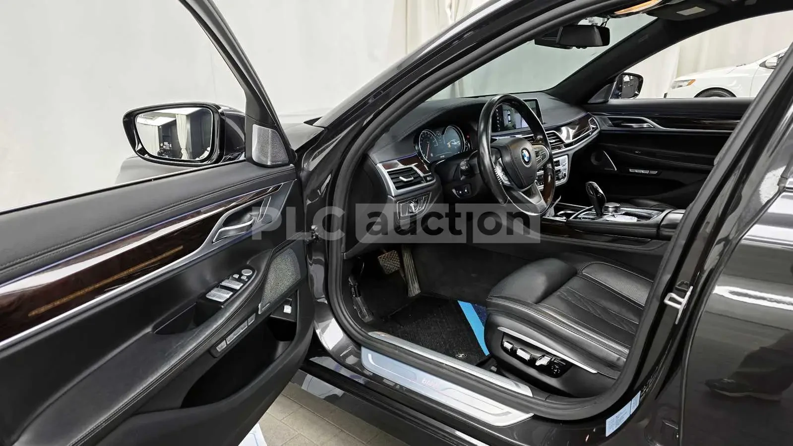 BMW 750 | Mobile.bg � ����������� 10