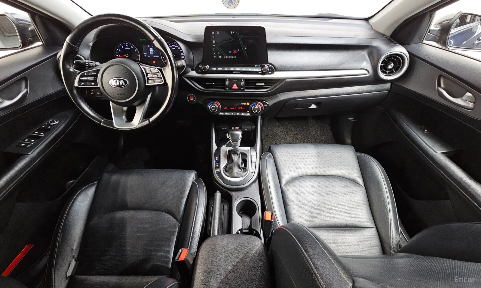 Kia K3, снимка 7 - Автомобили и джипове - 55198898