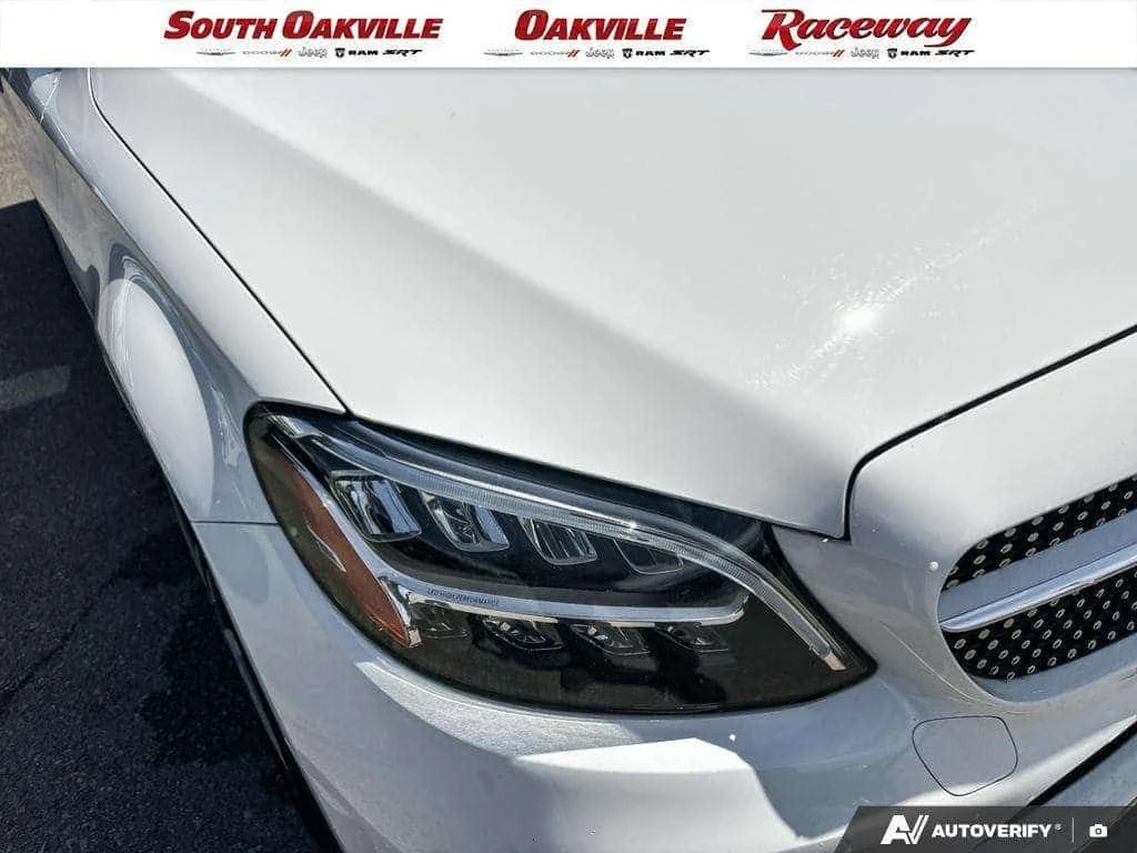Mercedes-Benz C 300 CARFAX, снимка 10 - Автомобили и джипове - 55207933