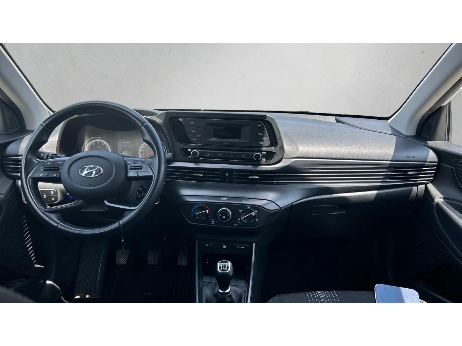 Hyundai I20 1.2i LPG  M/T, Месечна вноска от 177  , снимка 13 - Автомобили и джипове - 55228641