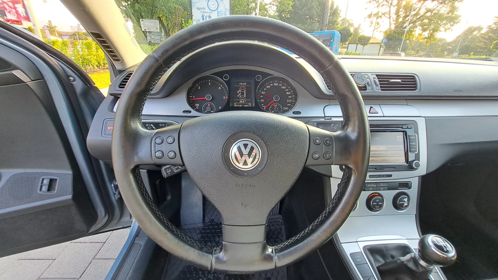 VW Passat, снимка 14 - Автомобили и джипове - 55335468