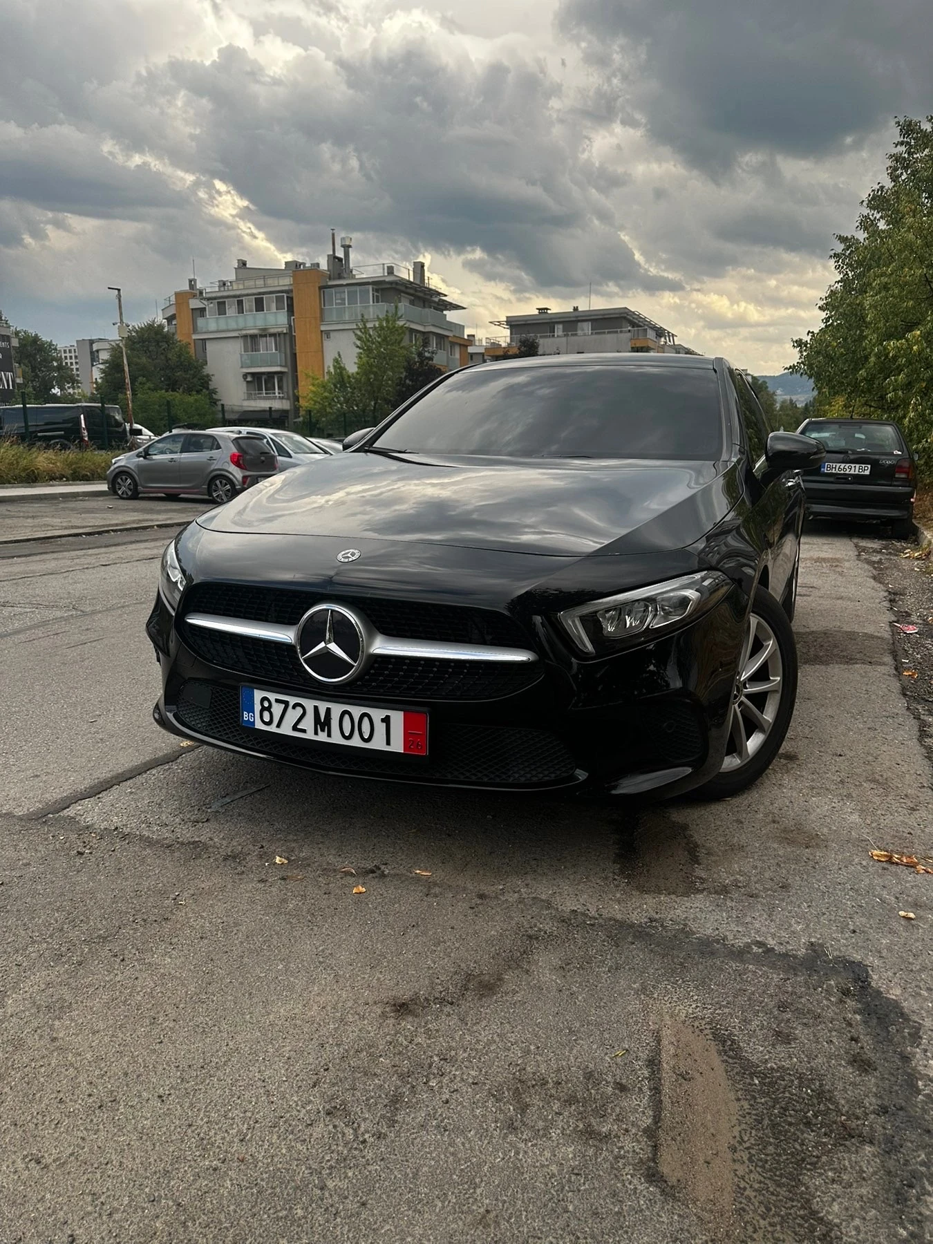 Mercedes-Benz A 220 Sedan, снимка 5 - Автомобили и джипове - 55892788