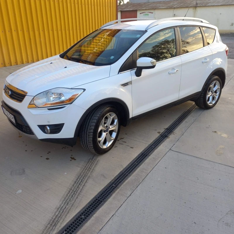 Ford Kuga, снимка 1 - Автомобили и джипове - 46259578