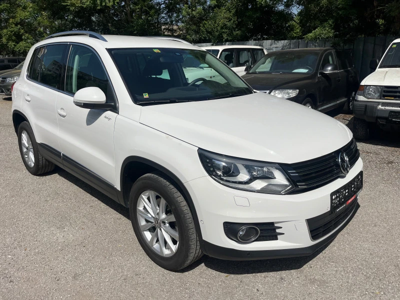 VW Tiguan 2.0 TSI 4x4 DSG Sport&Style, снимка 6 - Автомобили и джипове - 46171079