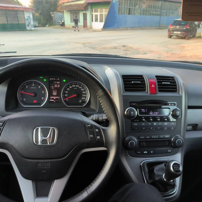 Honda Cr-v, снимка 9 - Автомобили и джипове - 47917777