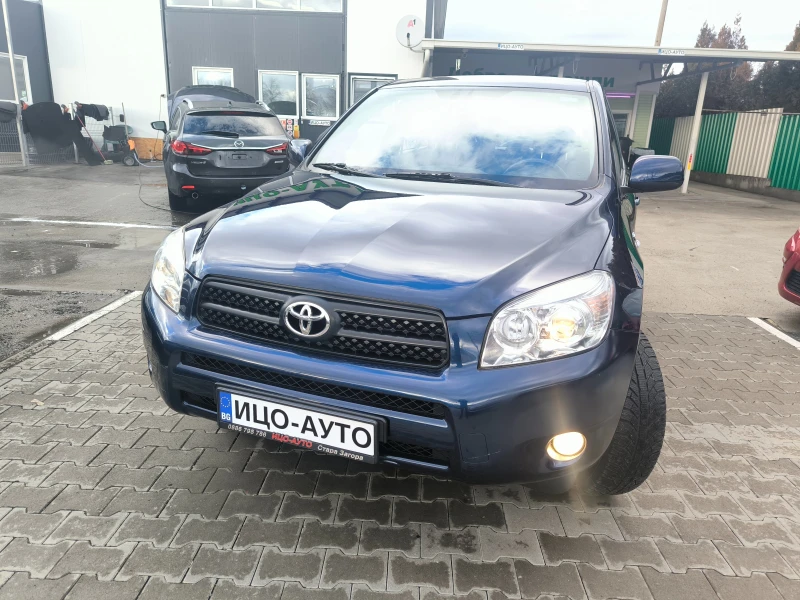 Toyota Rav4 2, 2 D-4D-136k.c.4X4-6 СКОРОСТИ, снимка 1 - Автомобили и джипове - 48297830