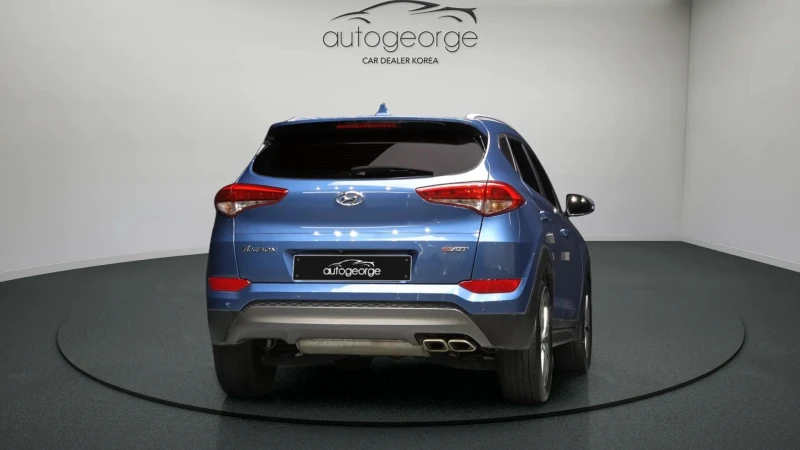 Hyundai Tucson 2.0 2WD PREMIUM autogeorge.com, снимка 4 - Автомобили и джипове - 51903072