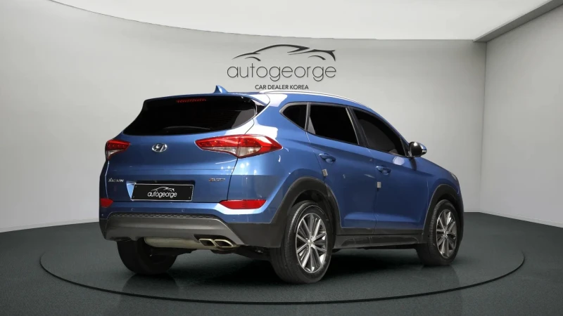 Hyundai Tucson 2.0 2WD PREMIUM autogeorge.com, снимка 2 - Автомобили и джипове - 51903072