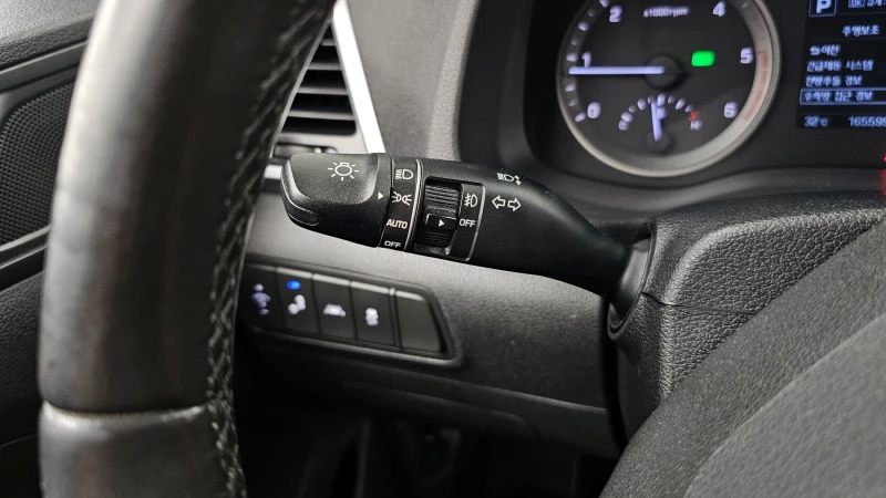 Hyundai Tucson 2.0 2WD PREMIUM autogeorge.com, снимка 14 - Автомобили и джипове - 51903072