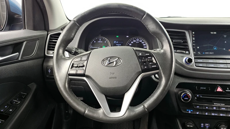 Hyundai Tucson 2.0 2WD PREMIUM autogeorge.com, снимка 13 - Автомобили и джипове - 51903072