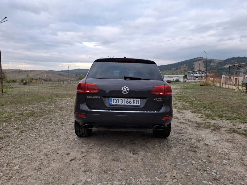 VW Touareg, снимка 9 - Автомобили и джипове - 52068889
