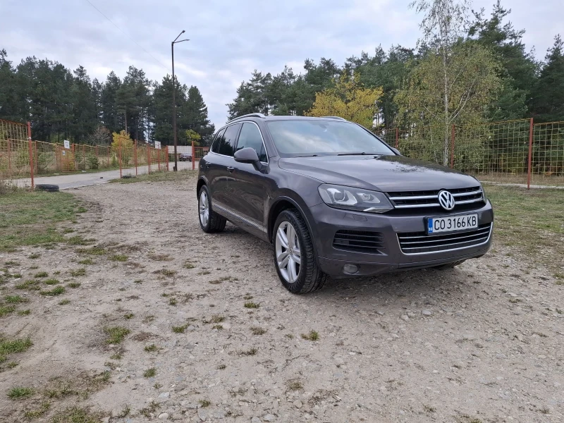 VW Touareg, снимка 8 - Автомобили и джипове - 52068889