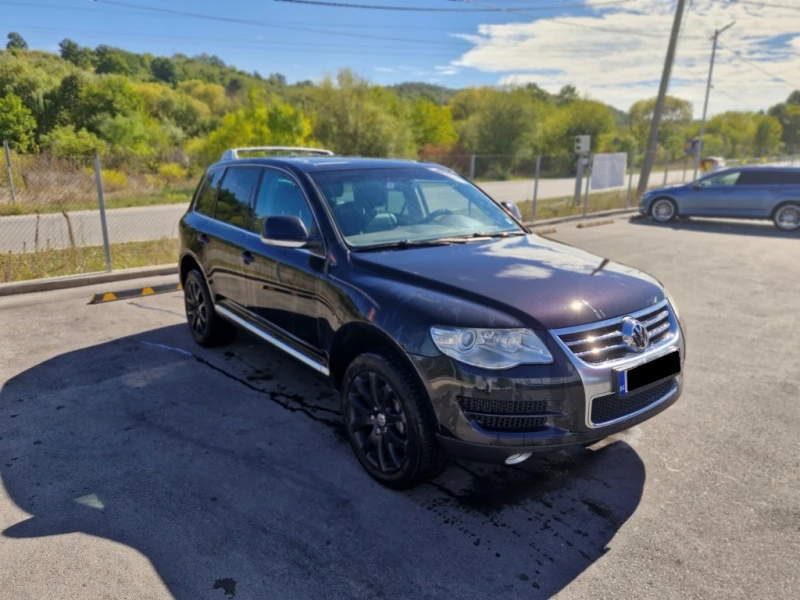 VW Touareg 3.0 TDI V6 240hp, снимка 7 - Автомобили и джипове - 52450044