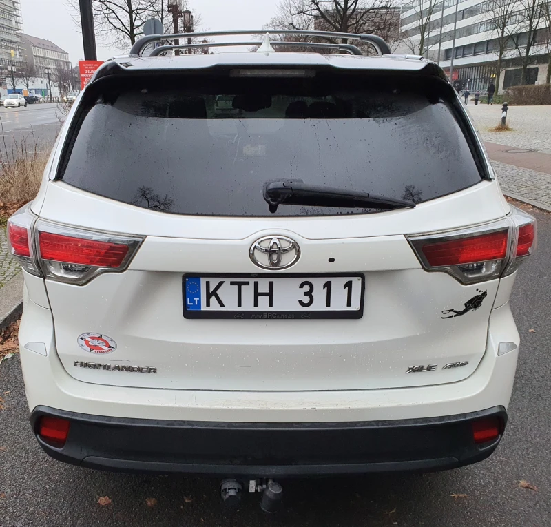 Toyota Highlander, снимка 14 - Автомобили и джипове - 52484113