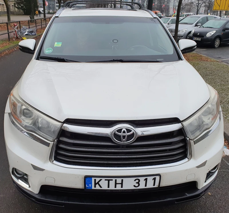 Toyota Highlander, снимка 15 - Автомобили и джипове - 52484113