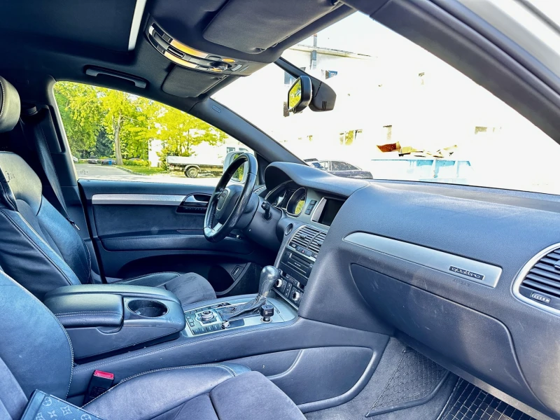 Audi Q7 S-Line, снимка 8 - Автомобили и джипове - 53009579