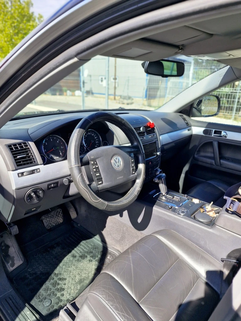 VW Touareg 3.0 TDI V6 240hp - изображение 9