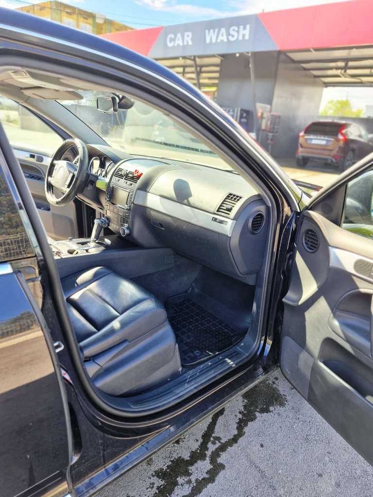 VW Touareg 3.0 TDI V6 240hp - изображение 8