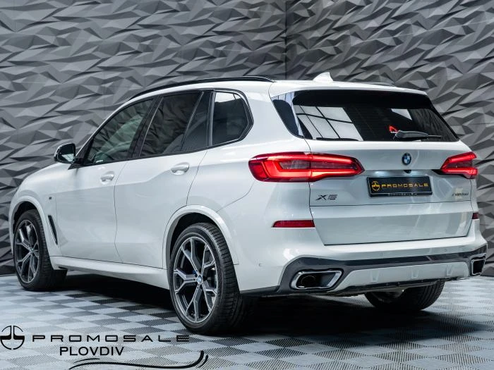 BMW X5 30D* XDRIVE* H&K* MPACK* 360CAM* HUD* MEMORY* ОБДУ, снимка 3 - Автомобили и джипове - 54915512