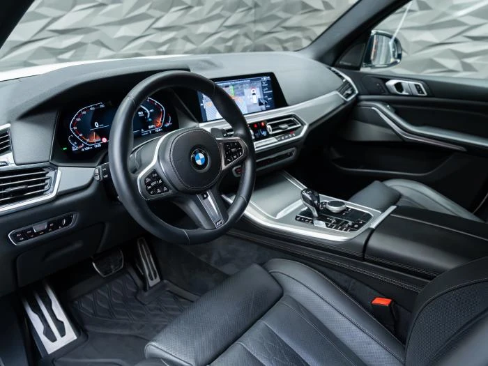 BMW X5 30D* XDRIVE* H&K* MPACK* 360CAM* HUD* MEMORY* ОБДУ, снимка 13 - Автомобили и джипове - 54915512