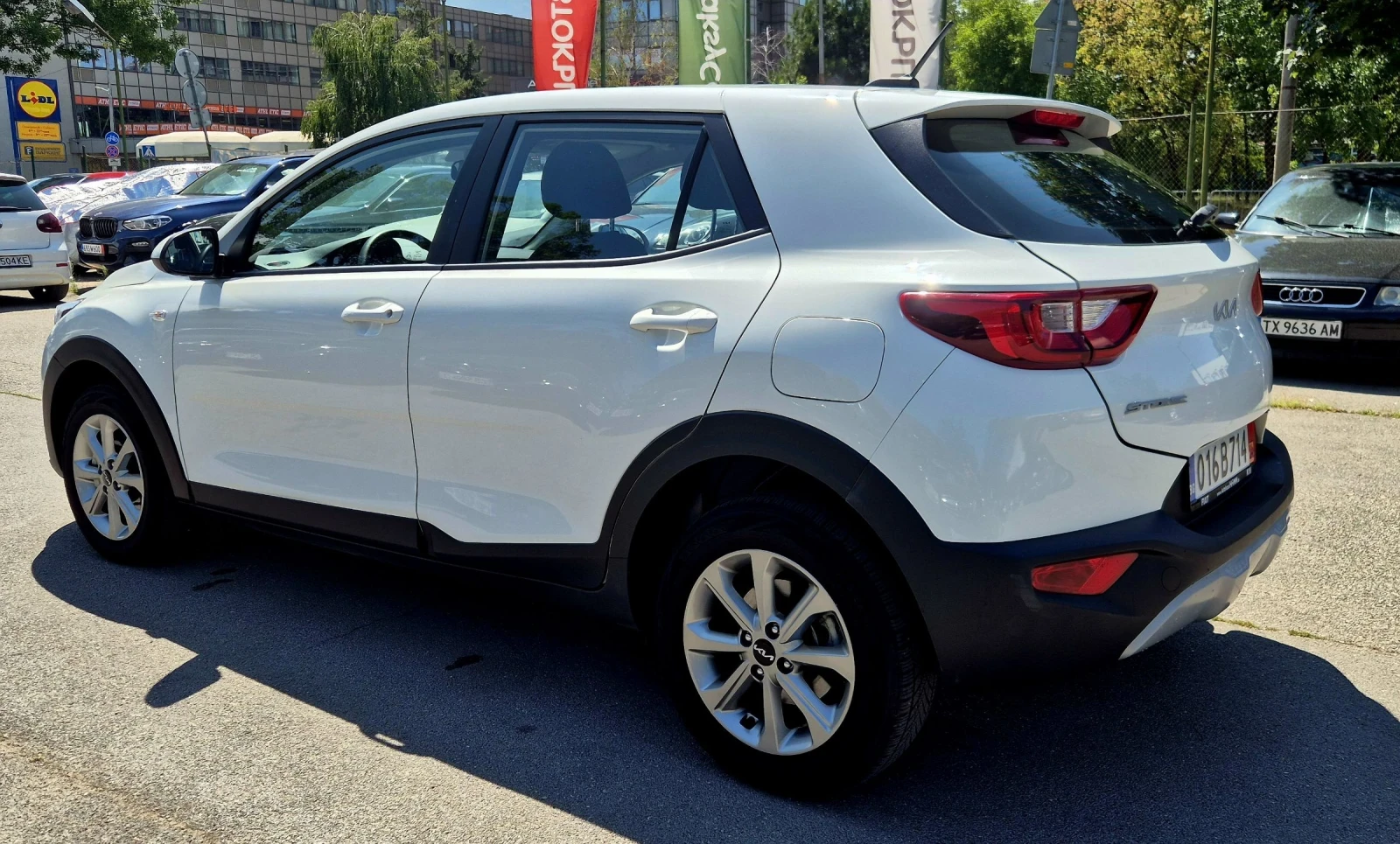 Kia Stonic 1.0 - изображение 8