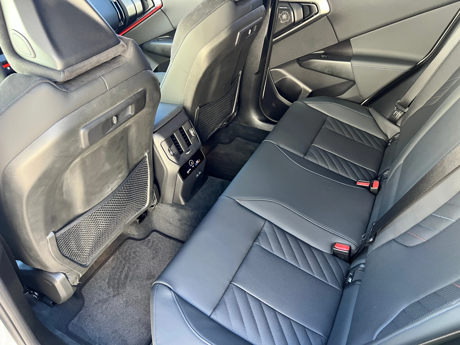 BMW X3 20i xDrive M Sport Pack - изображение 10