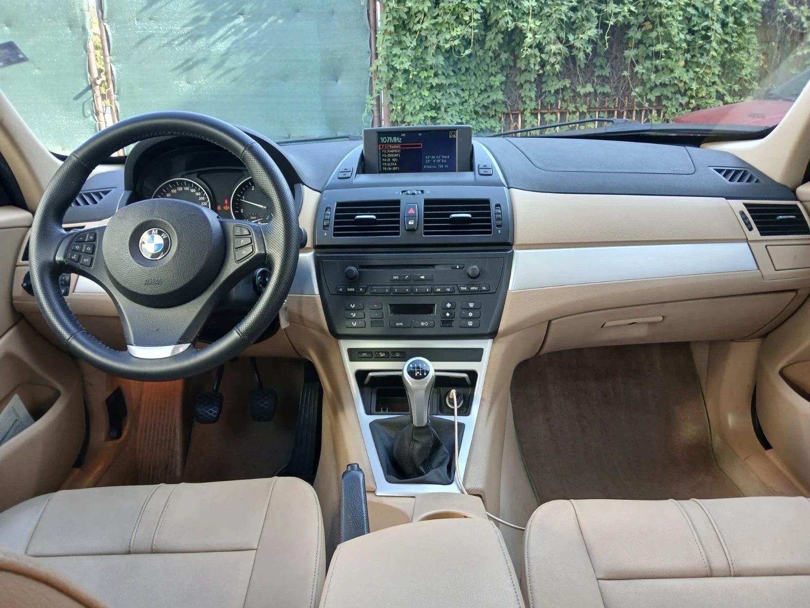 BMW X3 2.0D - изображение 10