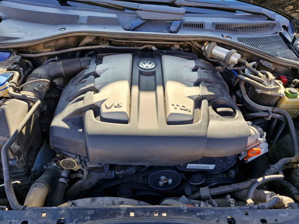VW Touareg 3.0 TDI V6 240hp | Mobile.bg   11