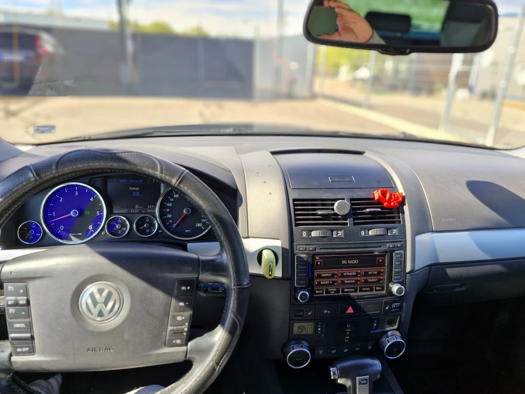 VW Touareg 3.0 TDI V6 240hp - изображение 10