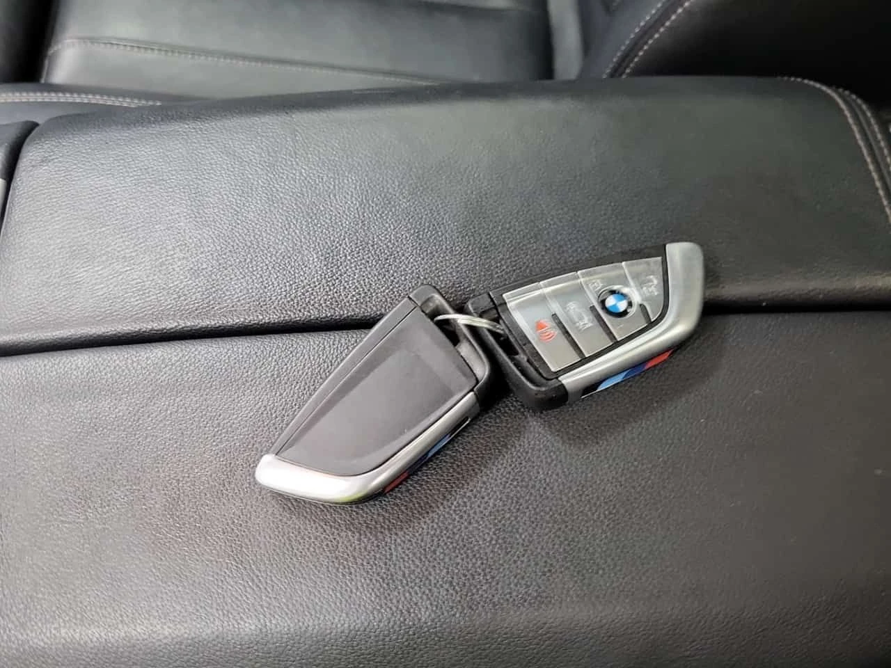 BMW X5 * XDRIVE50I * CARFAX * БЕЗ ПЪРВОНАЧАЛНА ВНОСКА, снимка 8 - Автомобили и джипове - 53728869